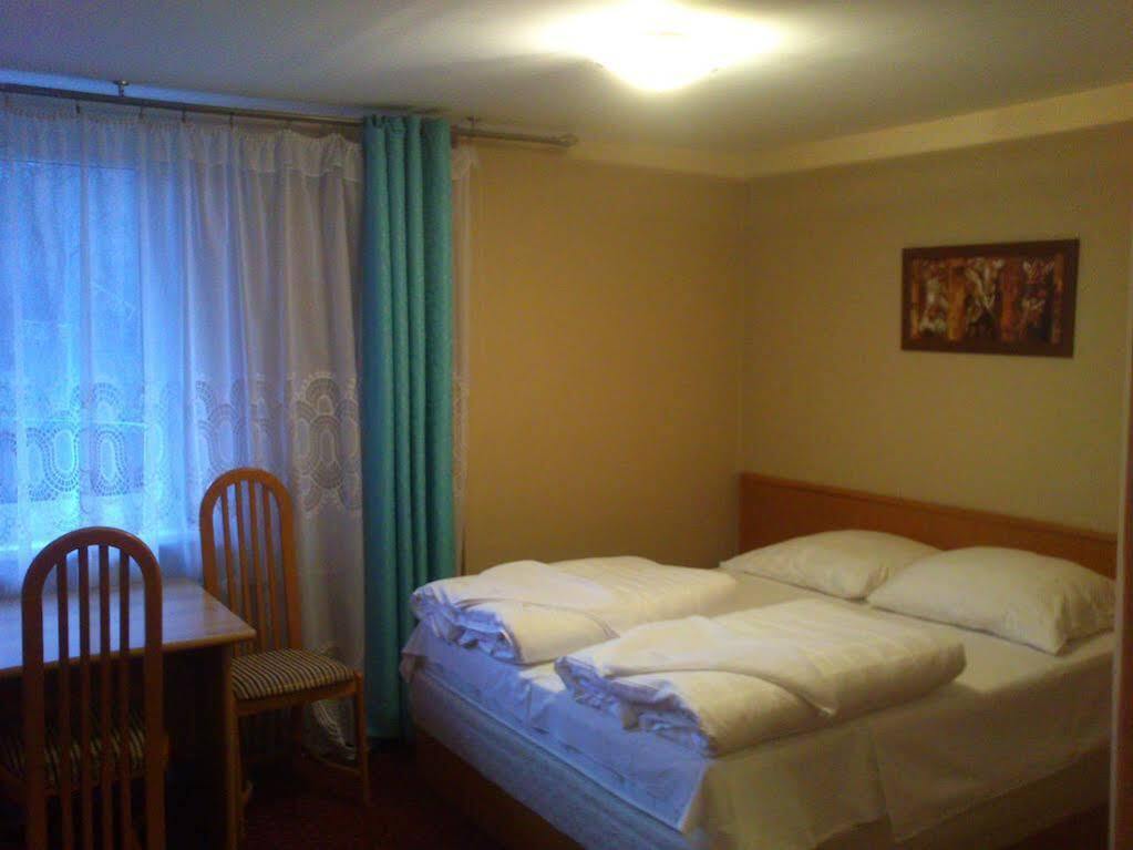 Hotel Wiktoria Sklářská Poruba Exteriér fotografie